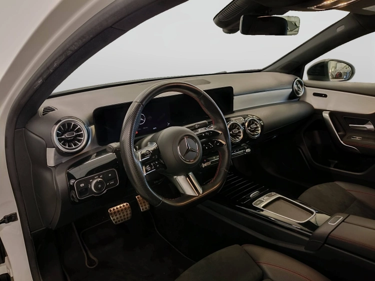 7 - Mercedes-Benz Classe A 180 d AMG Line Advanced Plus auto