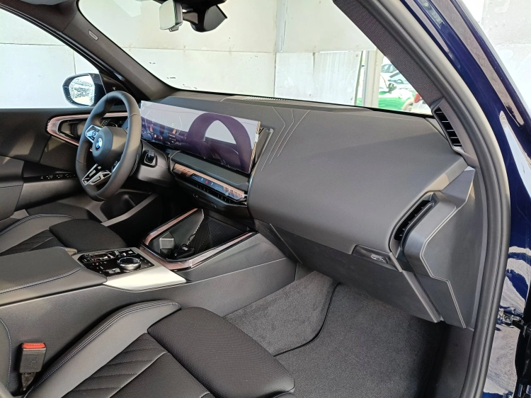 10 - BMW X3 BMW X3 40d xDrive