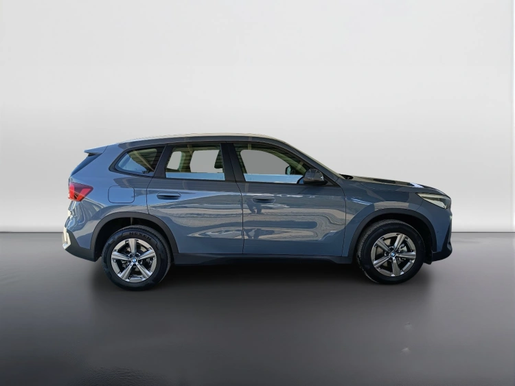 3 - BMW X1 X1 sdrive18d auto