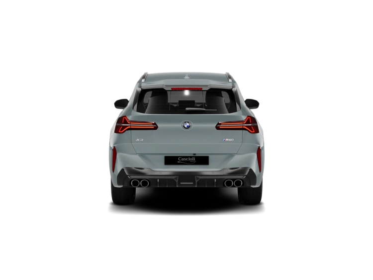 4 - BMW X3 BMW X3 M50 xDrive