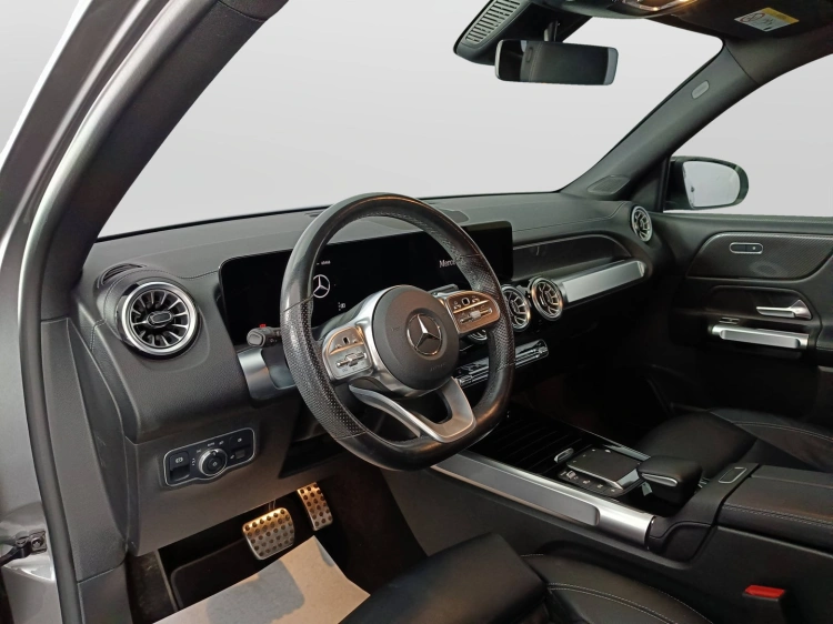 7 - Mercedes-Benz GLB 200 d Premium auto