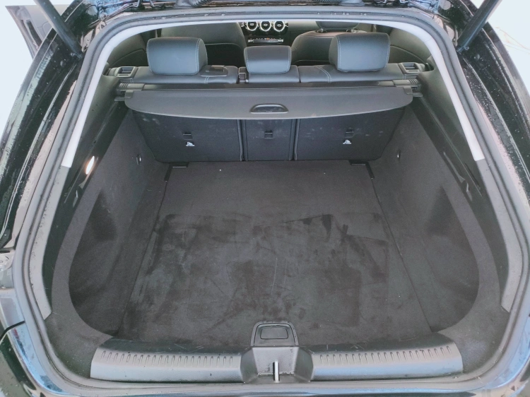 5 - Mercedes-Benz CLA Shooting Brake 180 d Advanced auto