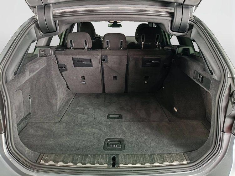 25 - BMW Serie 3 320d Touring mhev 48V Msport xdrive auto