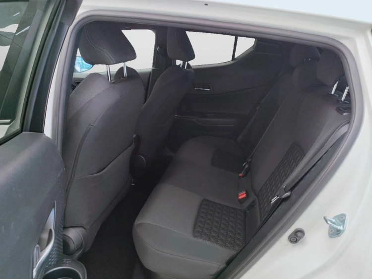 10 - Toyota C-HR C-HR 1.8h Trend e-cvt