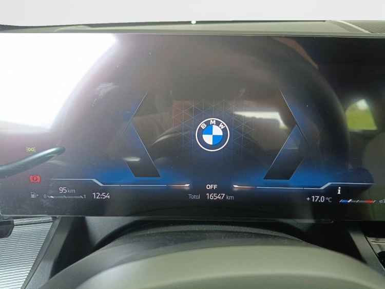 12 - BMW Serie 5 520d Touring 48V xdrive MSport Pro auto