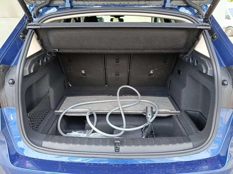 14 - BMW iX1 iX1 edrive 20 X-Line