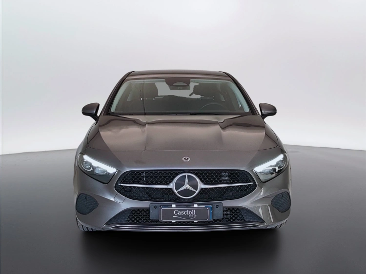 2 - Mercedes-Benz Classe A 180 d Progressive Advanced auto