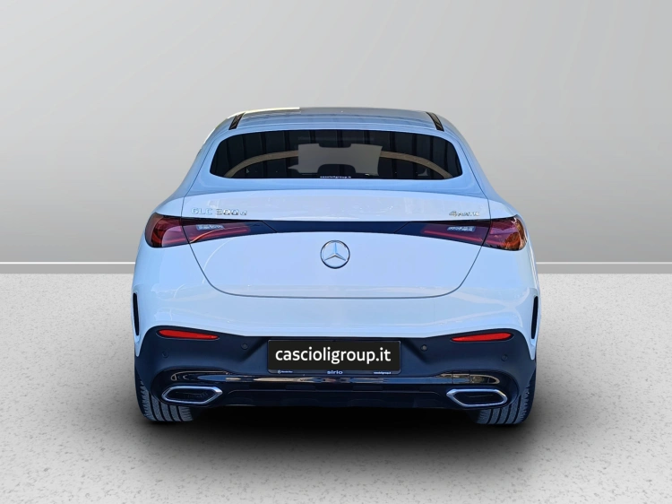 4 - Mercedes-Benz GLC Coupe 300 d AMG Line Advanced Plus 4matic auto