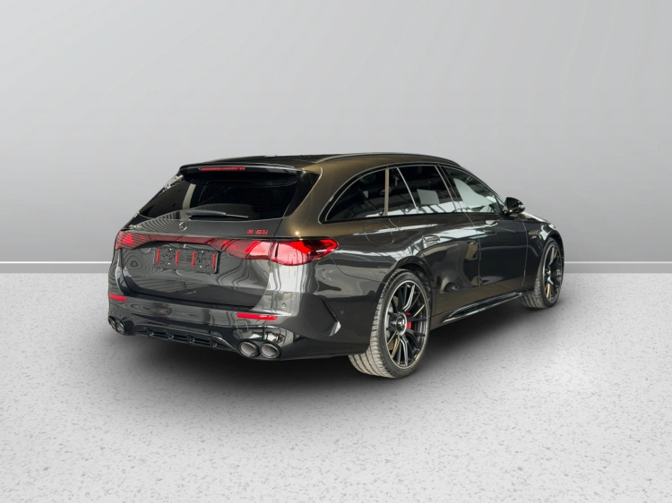 6 - Mercedes AMG Classe E Mercedes-AMG E 53 HYBRID 4MATIC+ Station