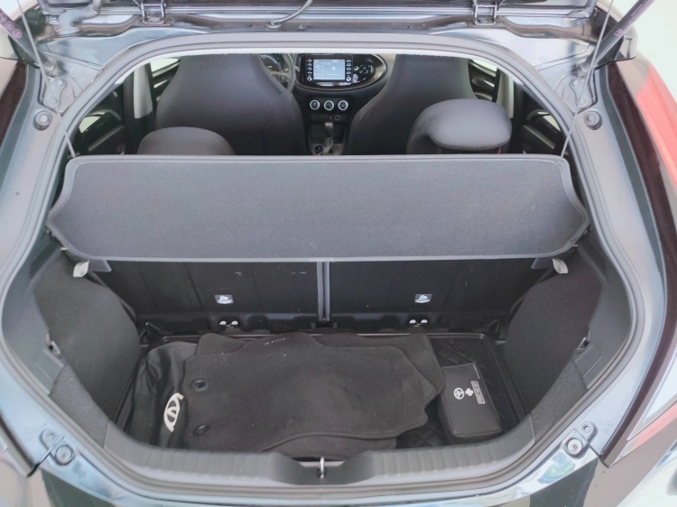 9 - Toyota Aygo X Aygo X 1.0 Active 72cv s-cvt