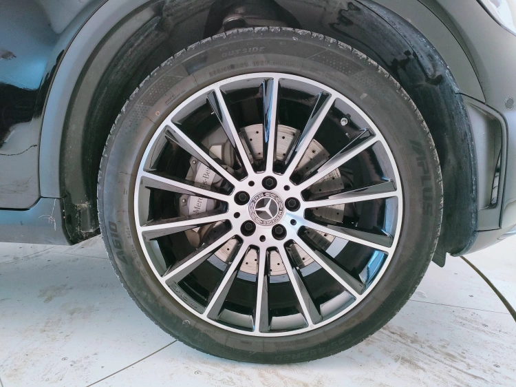 8 - Mercedes-Benz GLC Coupe 300 de phev (eq-power) Premium 4matic auto