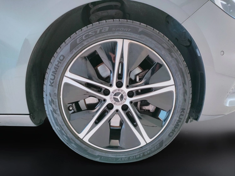 12 - Mercedes-Benz Classe B 250 e phev Progressive Advanced auto