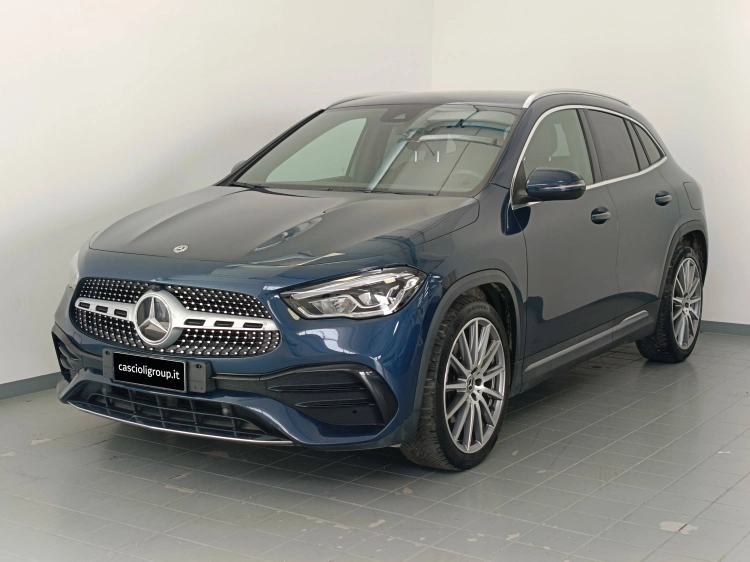 1 - Mercedes-Benz GLA 200 d Premium auto