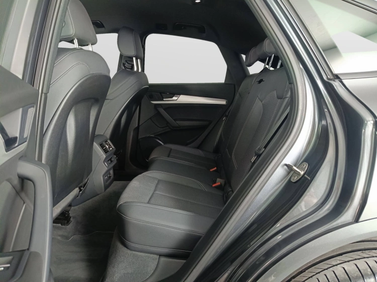 9 - Audi Q5 Q5 Sportback 40 2.0 tdi mhev 12V S line Plus quattro s-troni