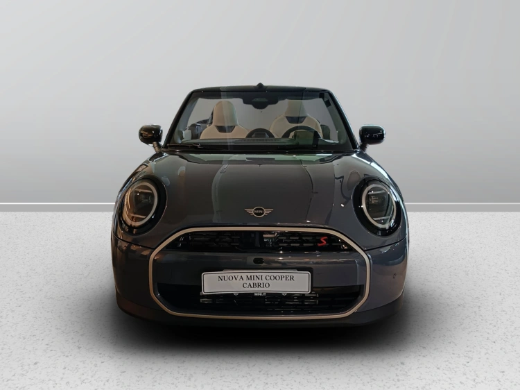 2 - MINI Cabrio MINI Cooper S Cabrio