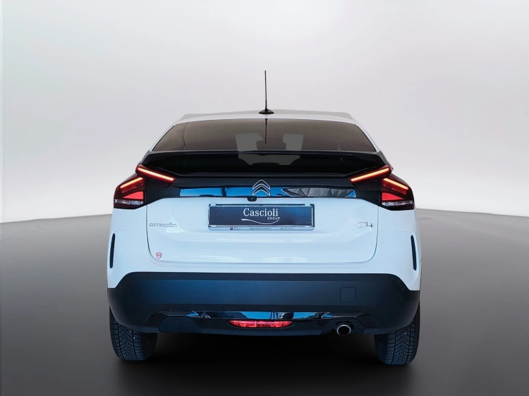 6 - Citroen C4 C4 1.5 bluehdi Shine s&s 130cv eat8
