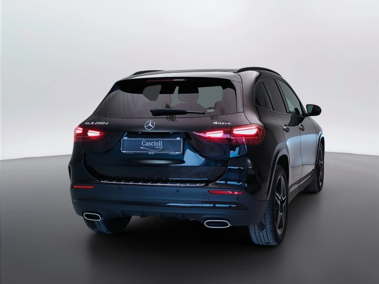 6 - Mercedes-Benz GLA 200 d AMG Line Advanced Plus 4matic auto