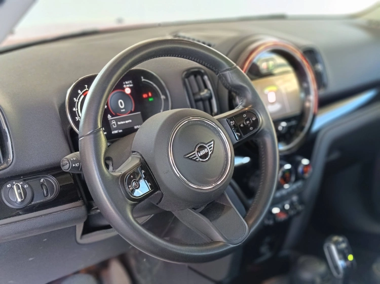 14 - MINI Countryman Mini Countryman 1.5 Cooper Essential auto