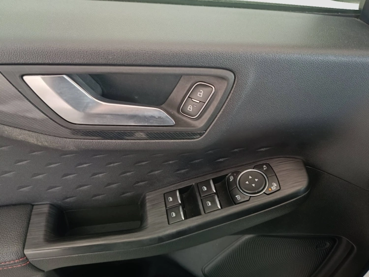 17 - Ford Kuga Kuga 1.5 ecoblue ST-Line X 2wd 120cv