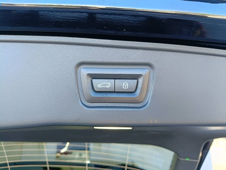 16 - BMW Serie 5 520d Touring 48V xdrive MSport Pro auto