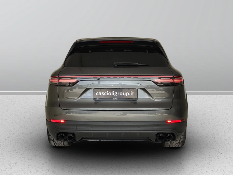 4 - Porsche Cayenne Cayenne 3.0 tiptronic