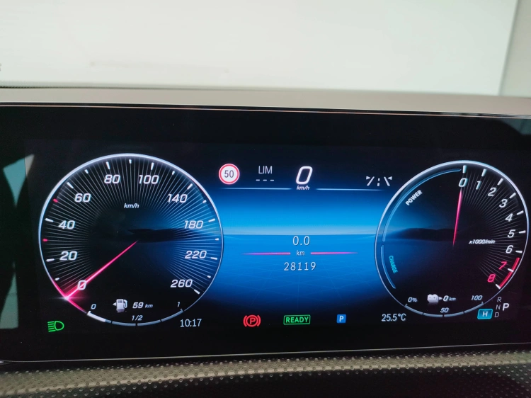 17 - Mercedes-Benz Classe A 250 e phev AMG Line Advanced Plus auto