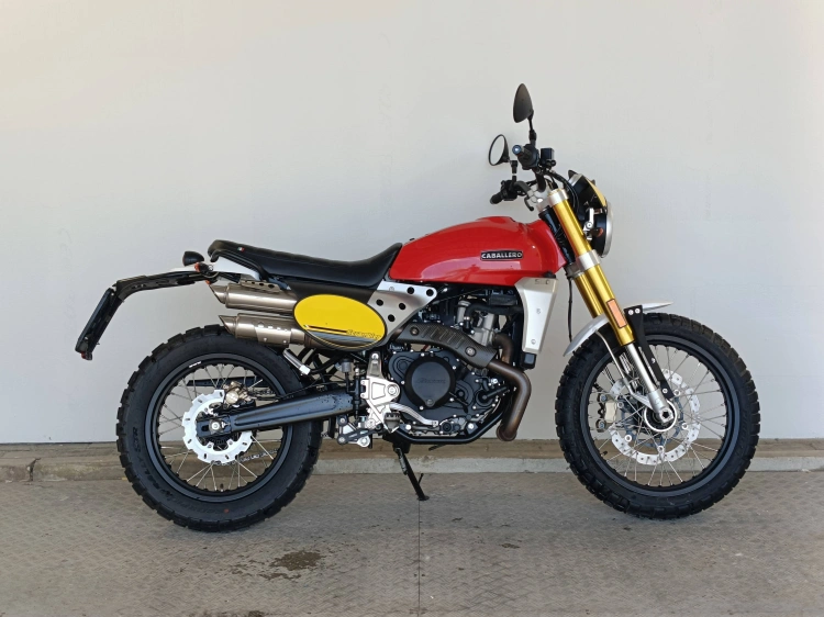 1 - Fantic E3261 CABALLERO 500 SCRAMBLER