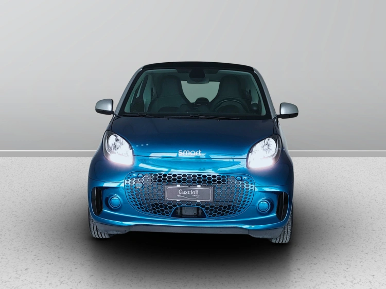 2 - smart fortwo Fortwo eq Passion 4,6kW