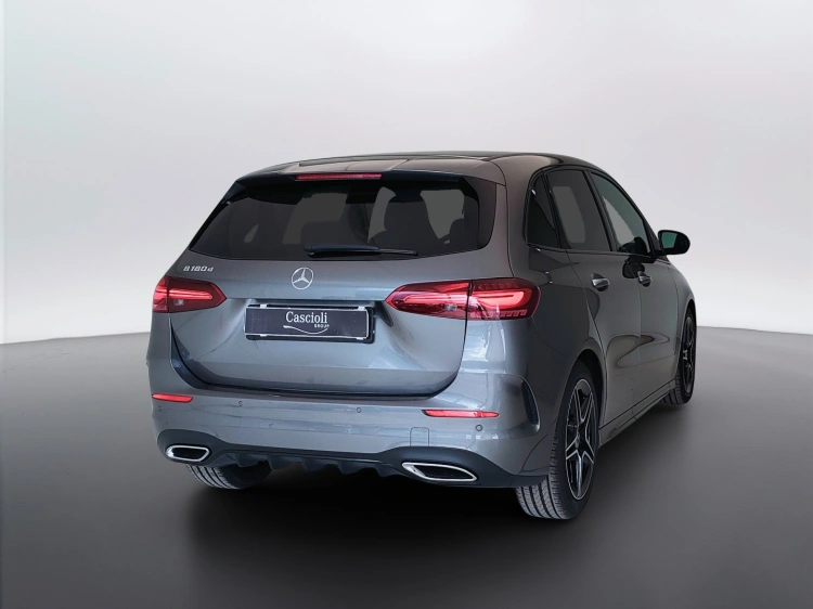 5 - Mercedes-Benz Classe B 180 d AMG Line Advanced Plus auto