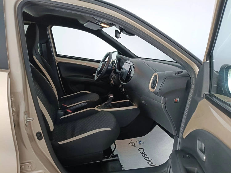 11 - Toyota Aygo X Aygo X 1.0 Trend 72cv s-cvt