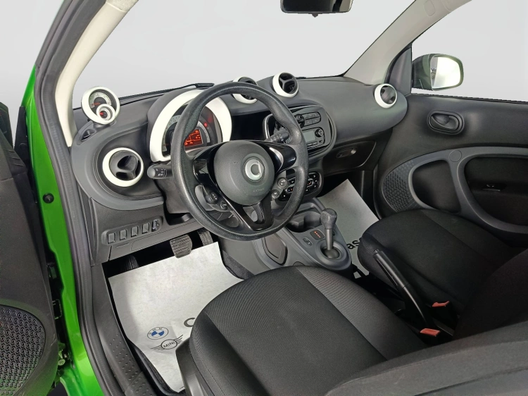 7 - smart fortwo Fortwo electric drive Prime