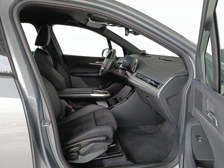 11 - BMW Serie 2 218d Active Tourer Msport auto