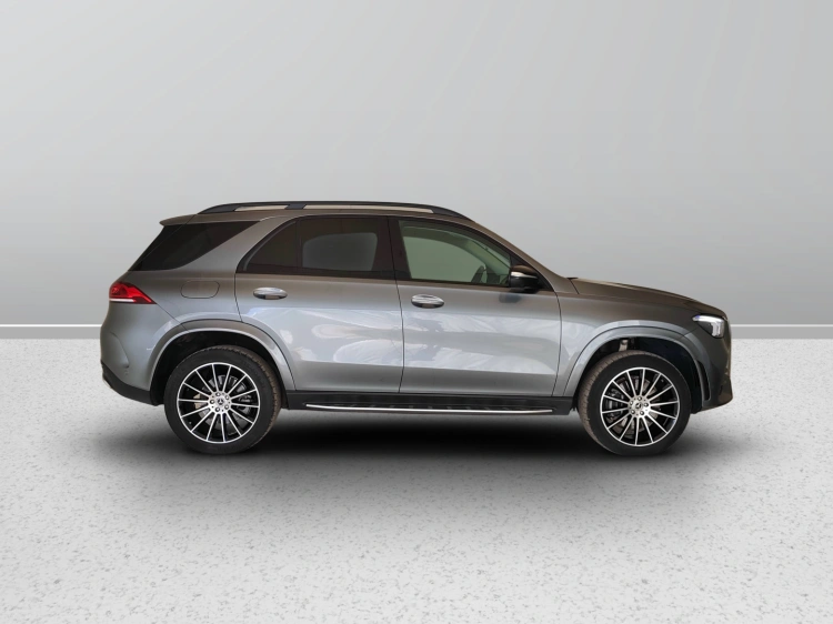 7 - Mercedes-Benz GLE 300 d mhev Premium 4matic auto