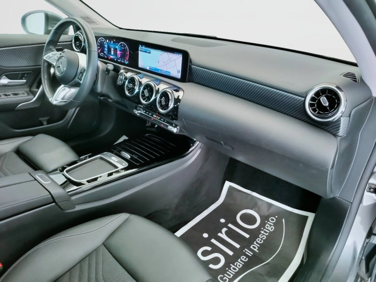 10 - Mercedes-Benz Classe A 180 d Progressive Advanced auto