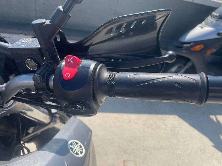 6 - Yamaha E1711 YAMAHA XT 660 R