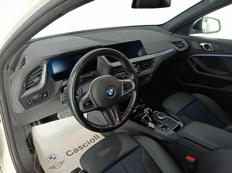 8 - BMW Serie 1 118i Msport 136cv auto