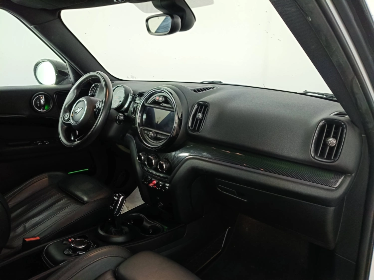 10 - MINI Countryman Mini Countryman 2.0 Cooper SD auto