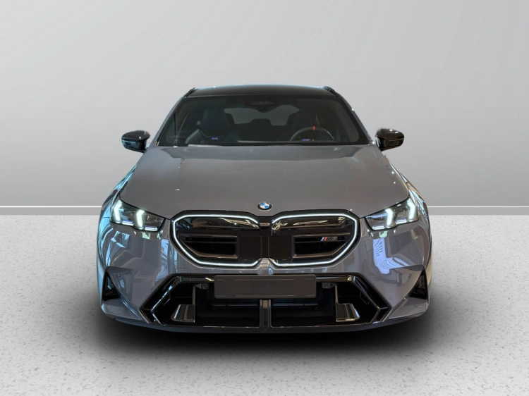 2 - BMW M M5 M5 Touring
