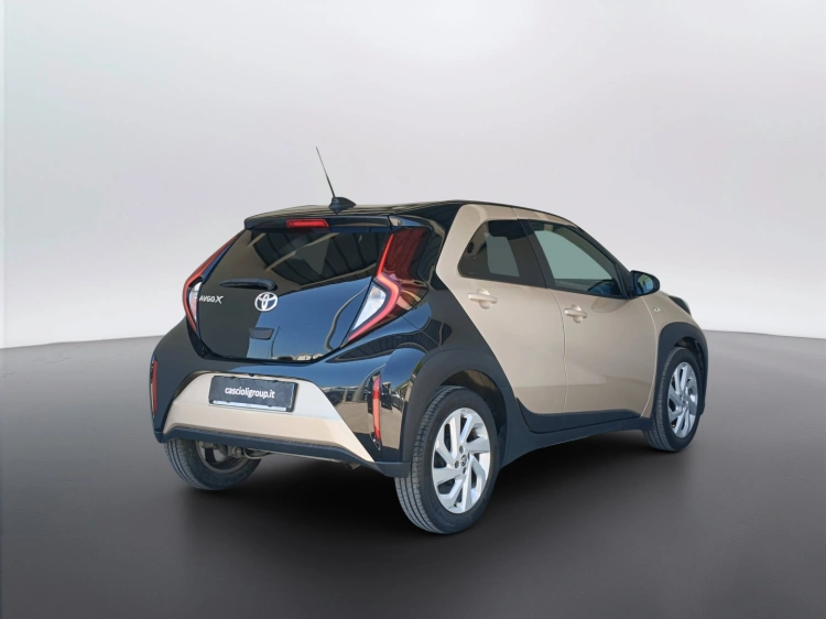 4 - Toyota Aygo X TOYOTA Aygo X 1.0 VVT-i 72 CV 5 porte Trend