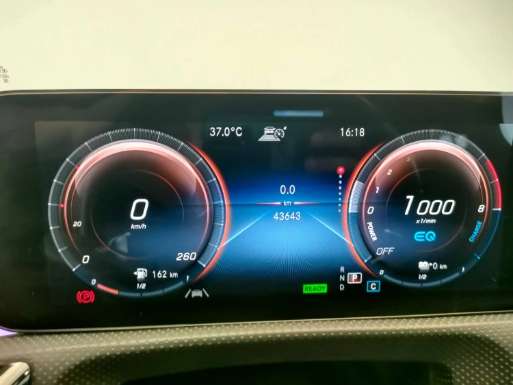 15 - Mercedes-Benz Classe A 250 e phev (eq-power) Premium Plus edition auto