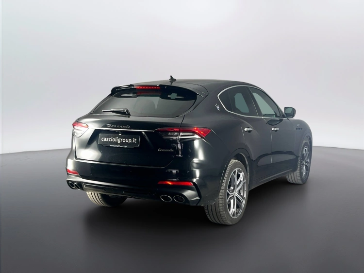 4 - Maserati Levante Maserati Levante2.0 mhev executive 330cv auto