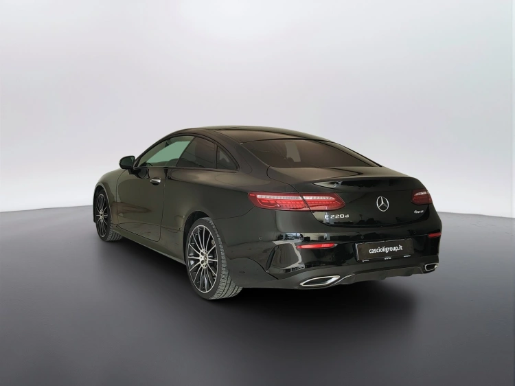 7 - Mercedes-Benz Classe E Coupe 220 d Premium Plus 4matic auto my20