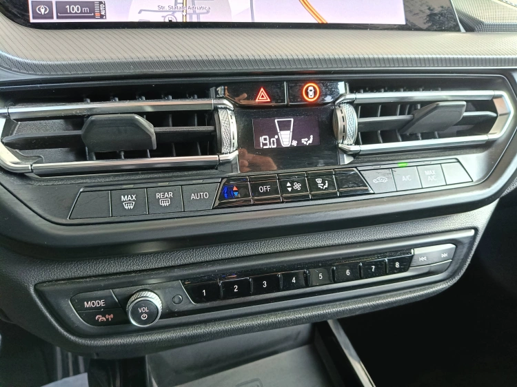 15 - BMW Serie 2 218d Gran Coupe Msport auto