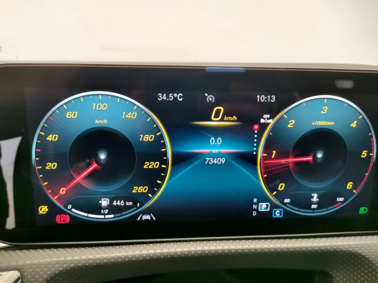 15 - Mercedes-Benz CLA Coupe 200 d Premium auto