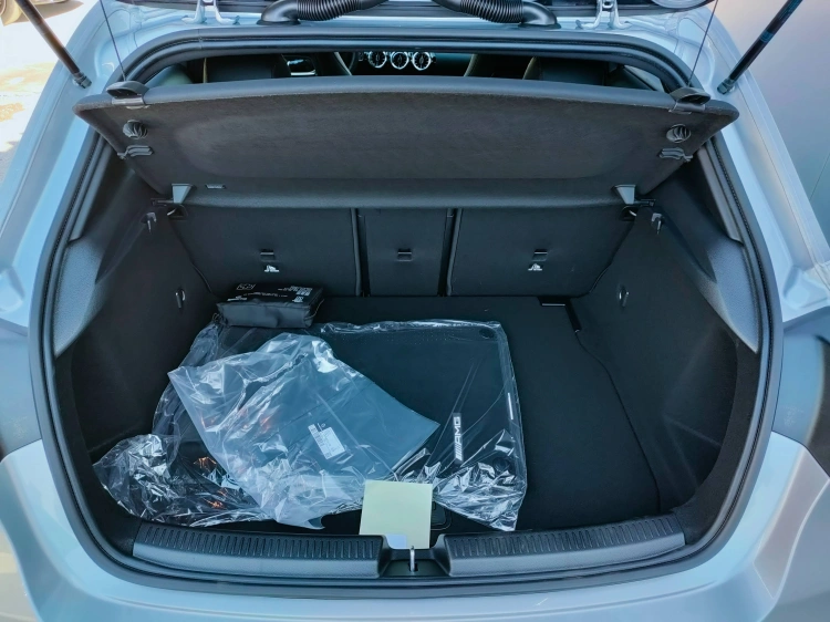 5 - Mercedes-Benz Classe A 180 d Automatic