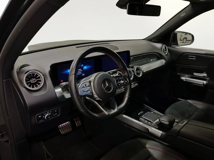 7 - Mercedes-Benz GLB 220 d Premium auto
