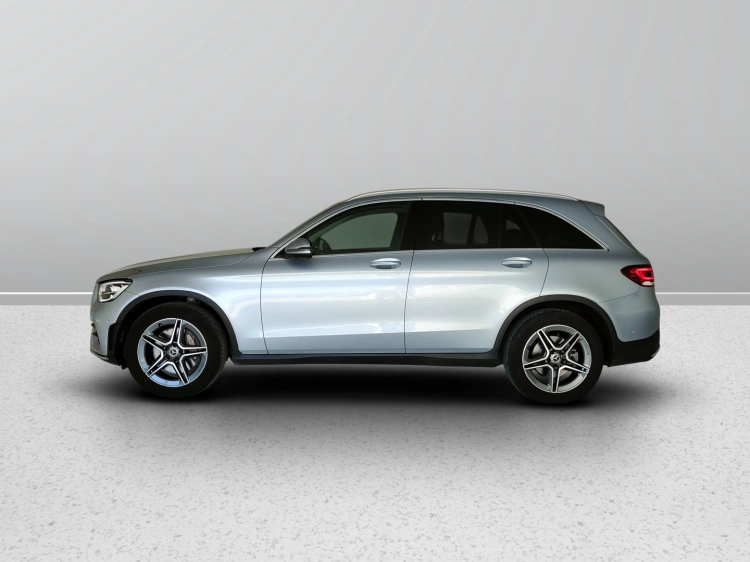 3 - Mercedes-Benz GLC 300 de phev (eq-power) Premium 4matic auto