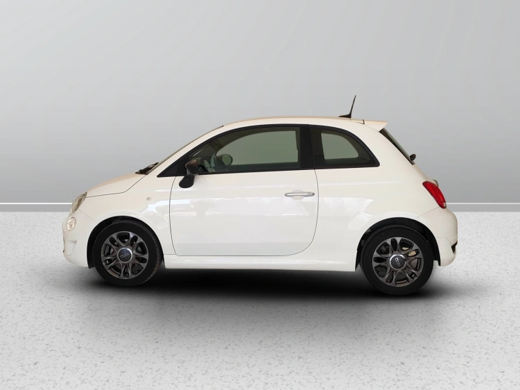 3 - Fiat 500 500 1.0 hybrid Connect 70cv