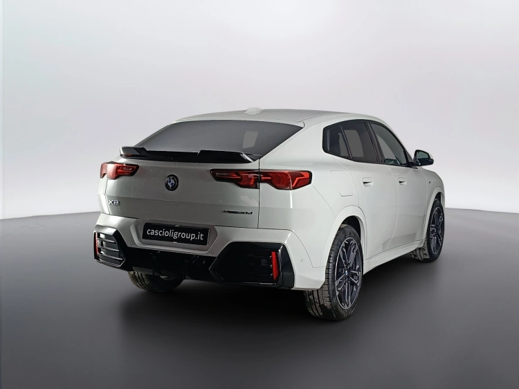 4 - BMW X2 X2 xdrive 20d 48V MSport Pro auto