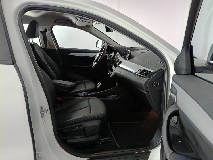 11 - BMW X2 F39 2122576